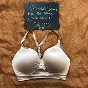 Victoria’s Secret no wire uplift bra (36DD)